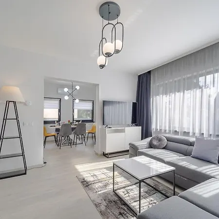 Villa Sosto Pihenohaz By Bltn Siofok