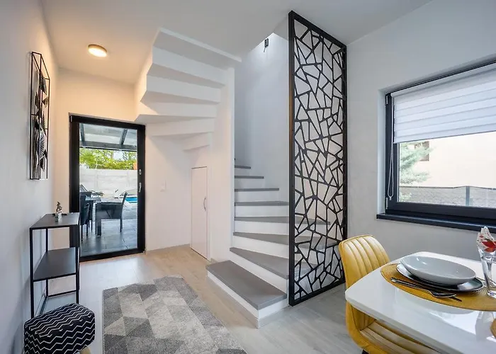 Sosto Pihenohaz By Bltn וילה *