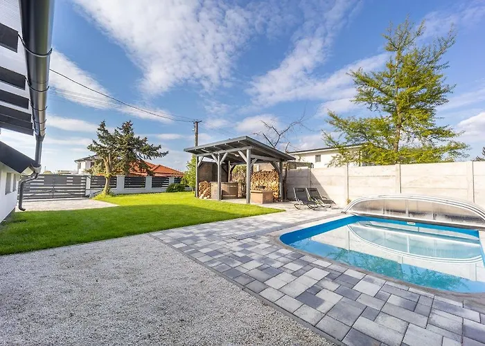 Sosto Pihenohaz By Bltn ヴィラ シオーフォク