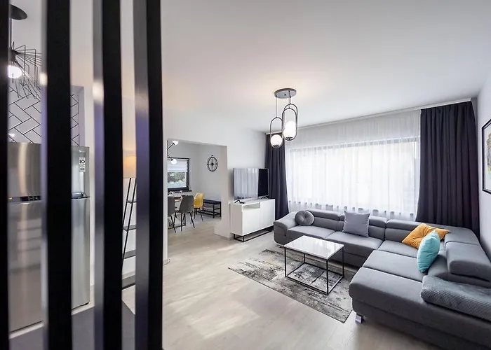 Sosto Pihenohaz By Bltn שיופוק