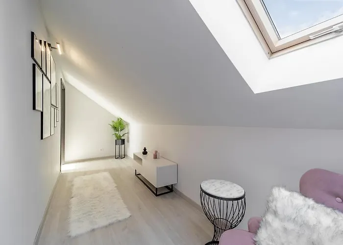 Sosto Pihenohaz By Bltn וילה שיופוק