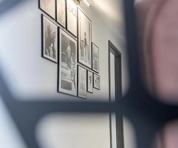 Sosto Pihenohaz By Bltn * שיופוק